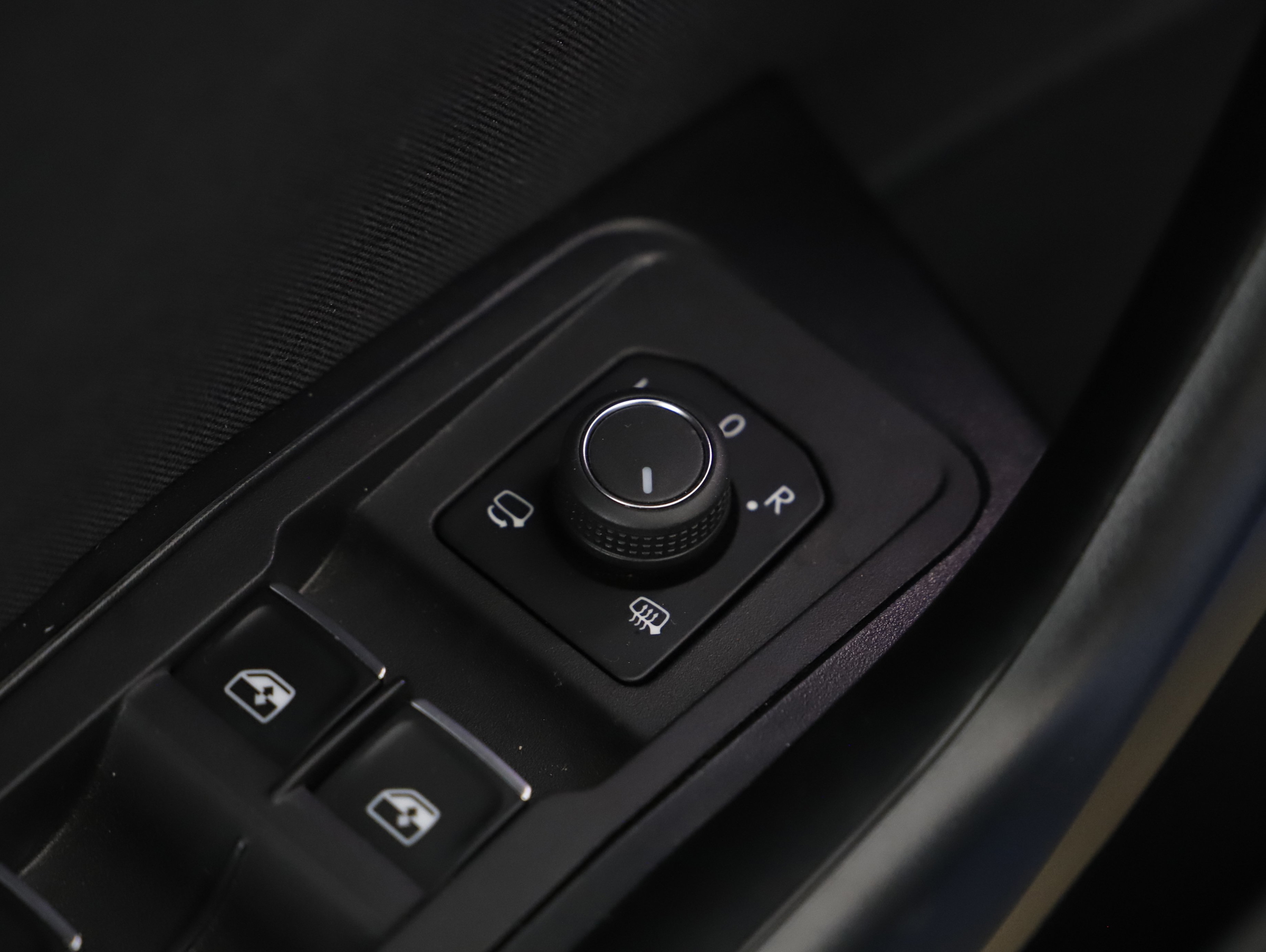 VW T-Roc 2.0 TDI Sport | Bild 5 von 31