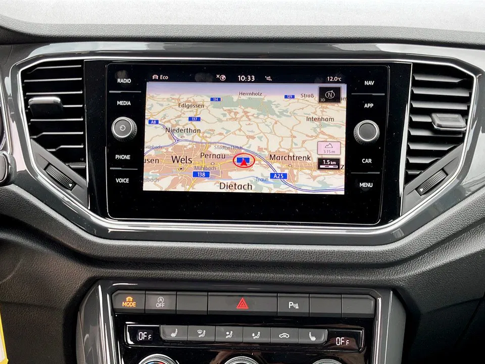 VW T-Roc 2.0 TDI Sport | Bild 11 von 23