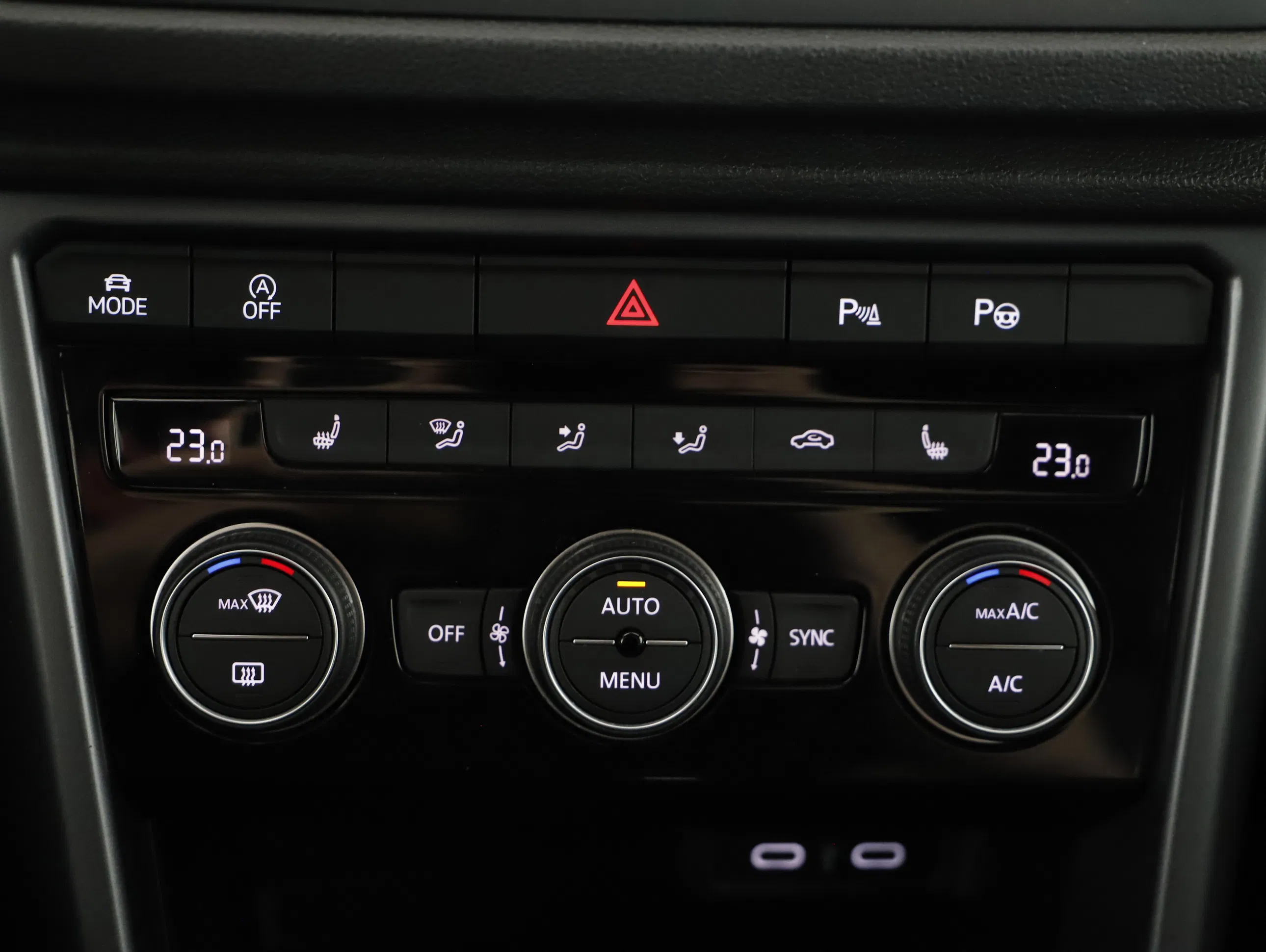 VW T-Roc Cabriolet 1.5 TSI R-Line | Bild 10 von 21