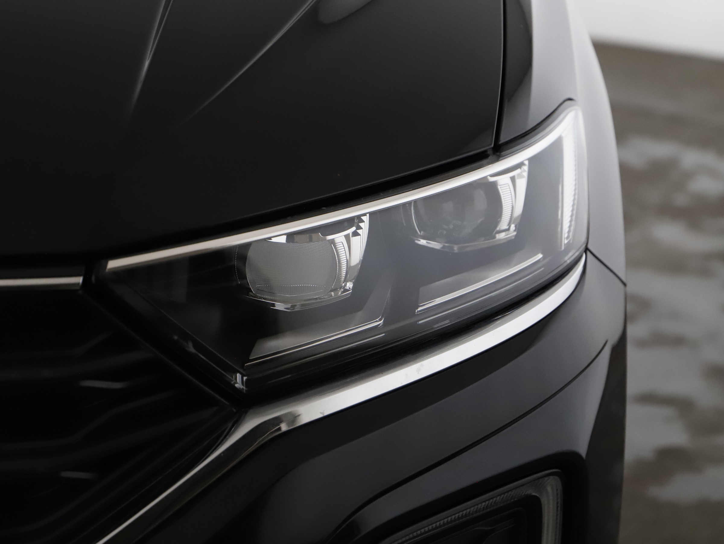 VW T-Roc Cabriolet 1.5 TSI R-Line | Bild 19 von 21