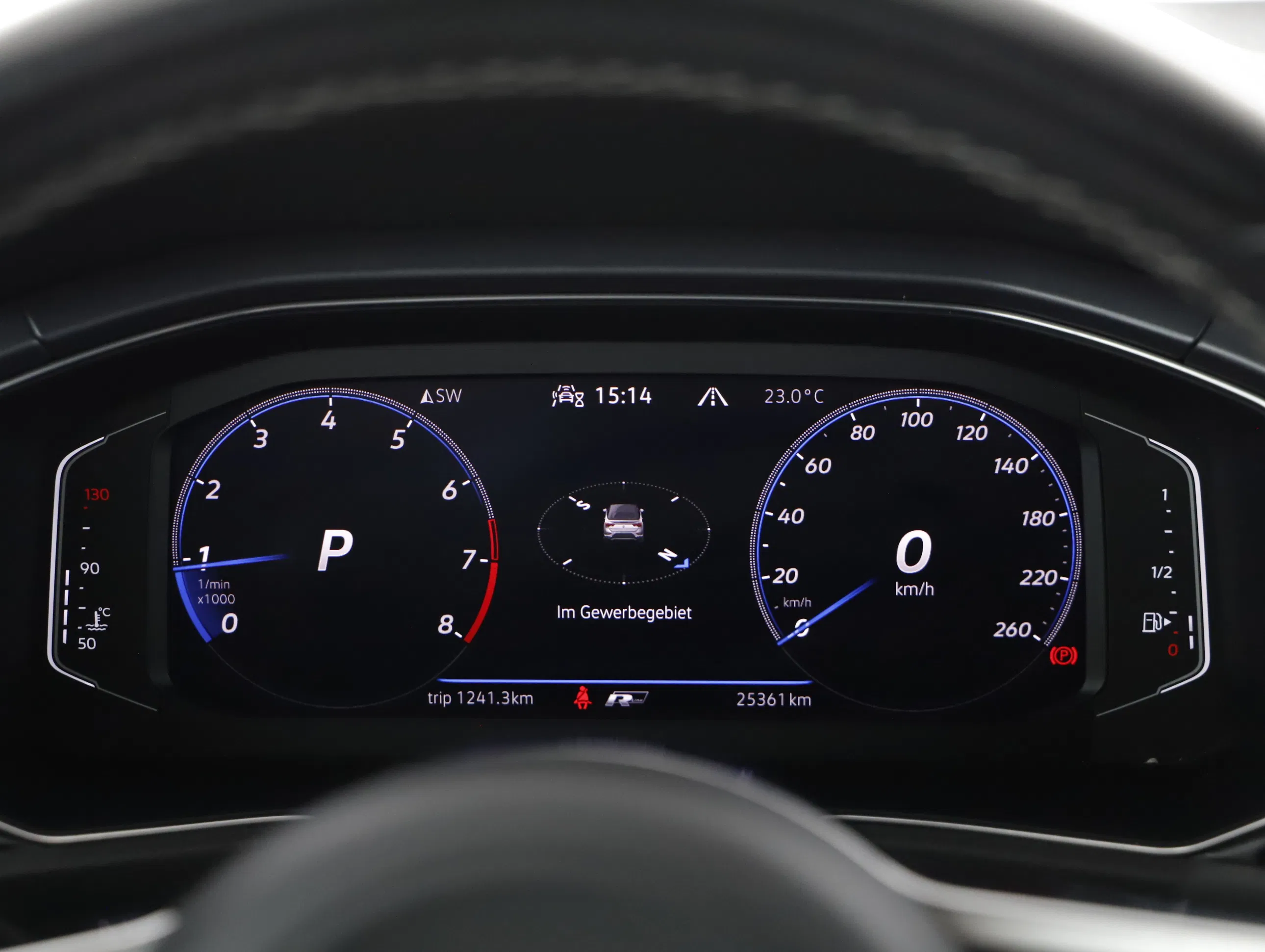 VW T-Roc Cabriolet 1.5 TSI R-Line | Bild 6 von 21