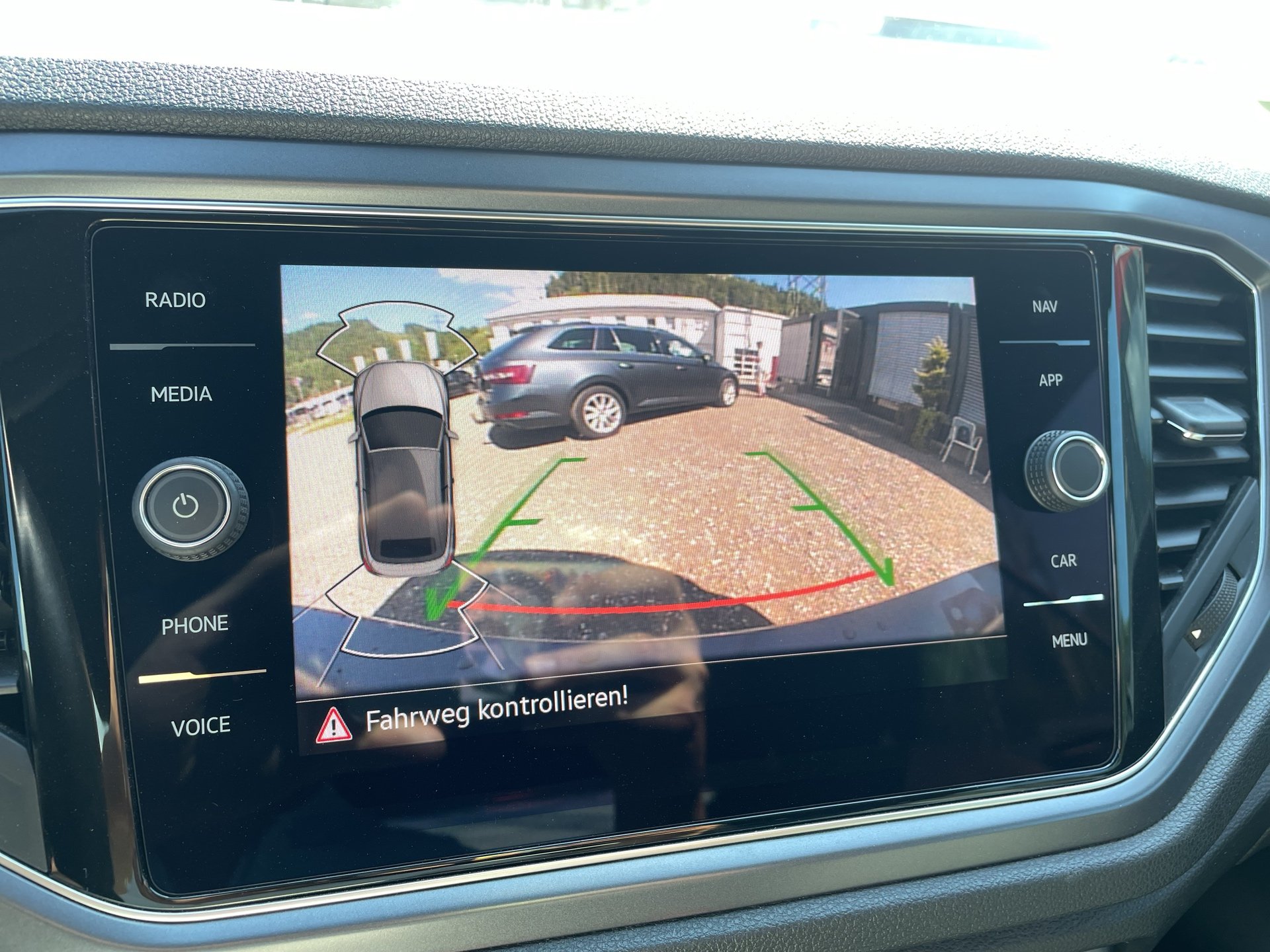 VW T-Roc Cabriolet 1.0 TSI Style | Bild 16 von 24