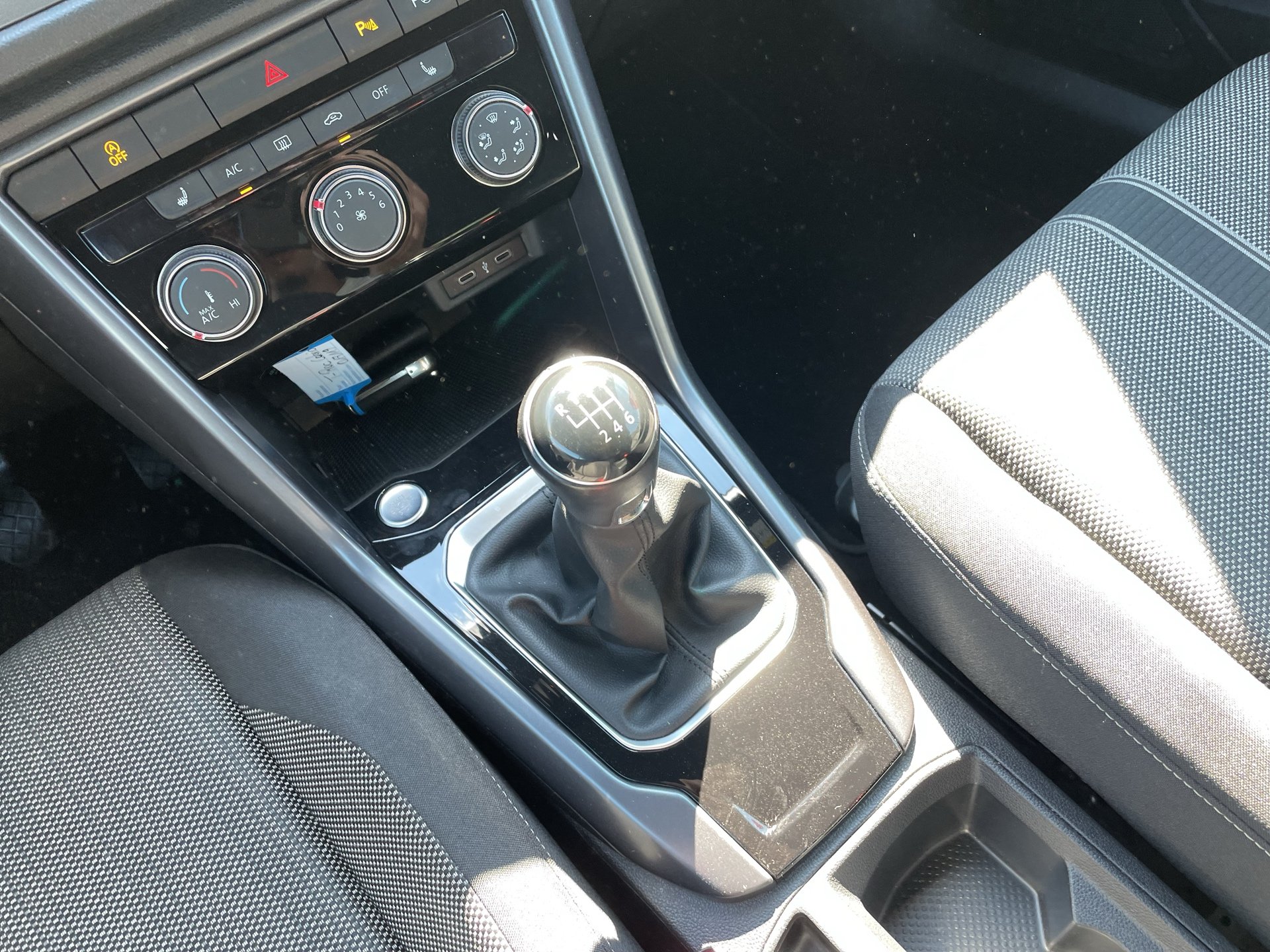 VW T-Roc Cabriolet 1.0 TSI Style | Bild 20 von 24