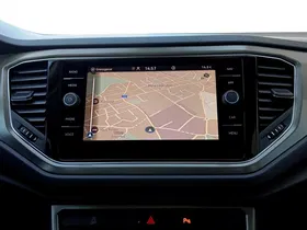 VW T-Roc 2.0 TDI Design | Thumbnail 17 von 21