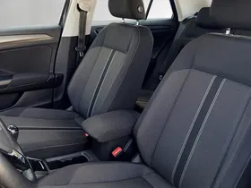 VW T-Roc 2.0 TDI Design | Thumbnail 9 von 21