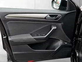 VW T-Roc | Thumbnail 7 von 9