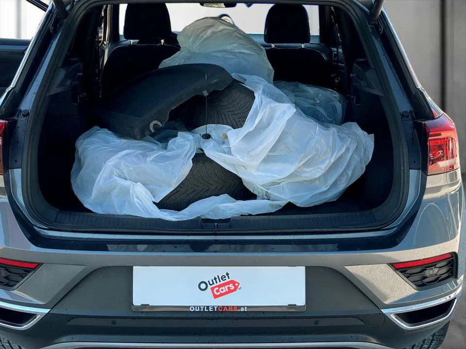 VW T-Roc 1.5 TSI ACT Sport | Bild 14 von 21
