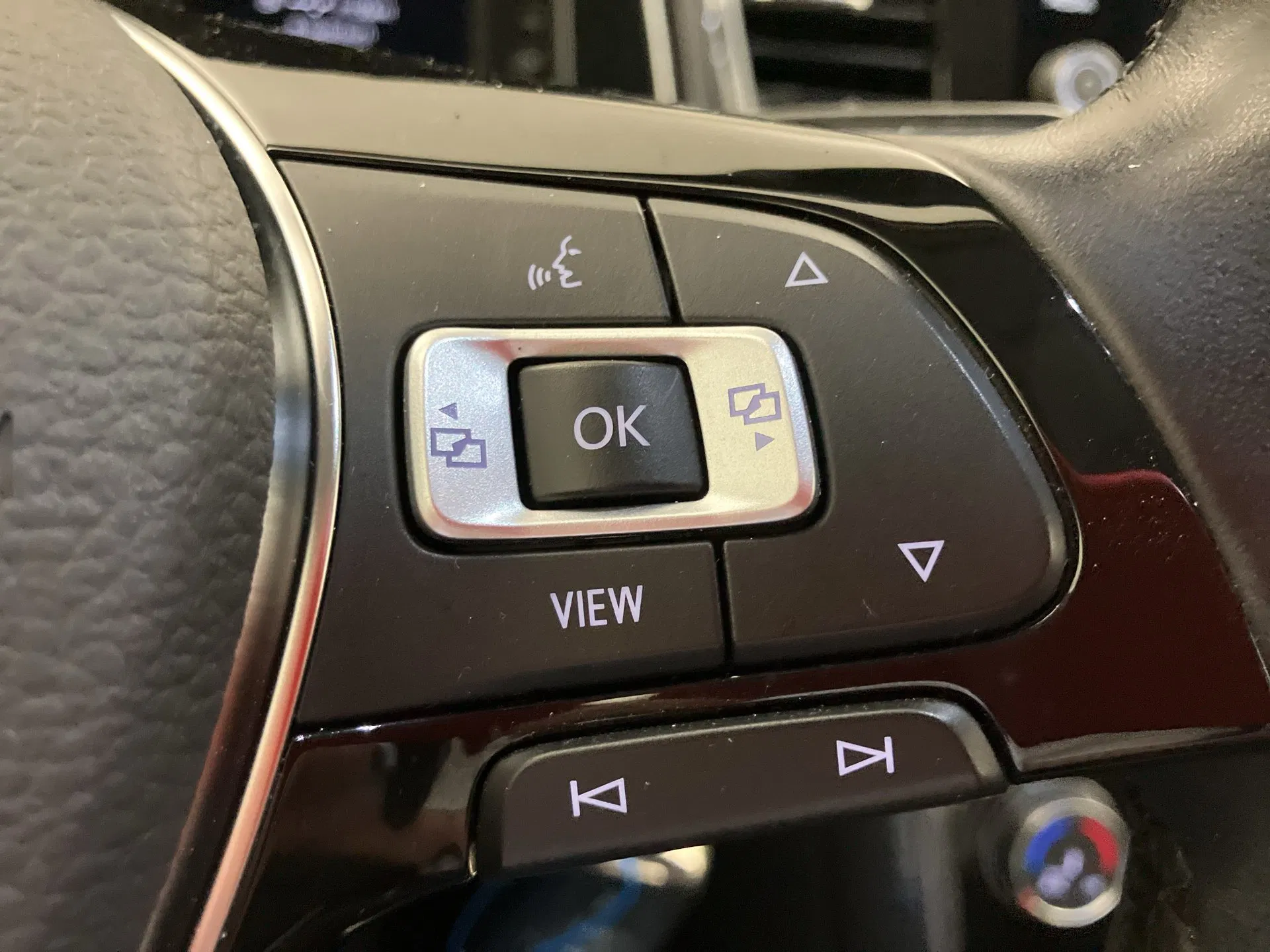 VW T-Roc 2.0 TDI Sport | Bild 14 von 31