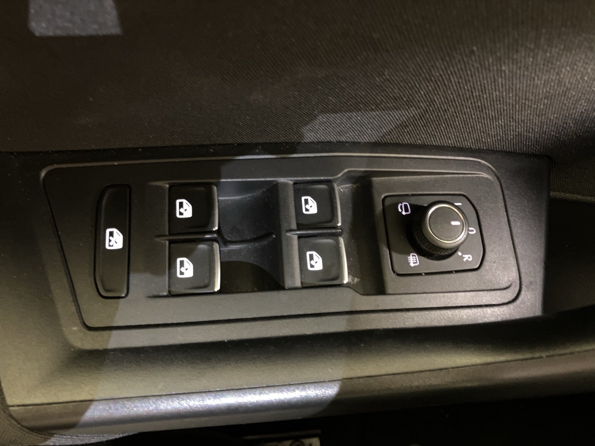 VW T-Roc 2.0 TDI Sport | Bild 27 von 31