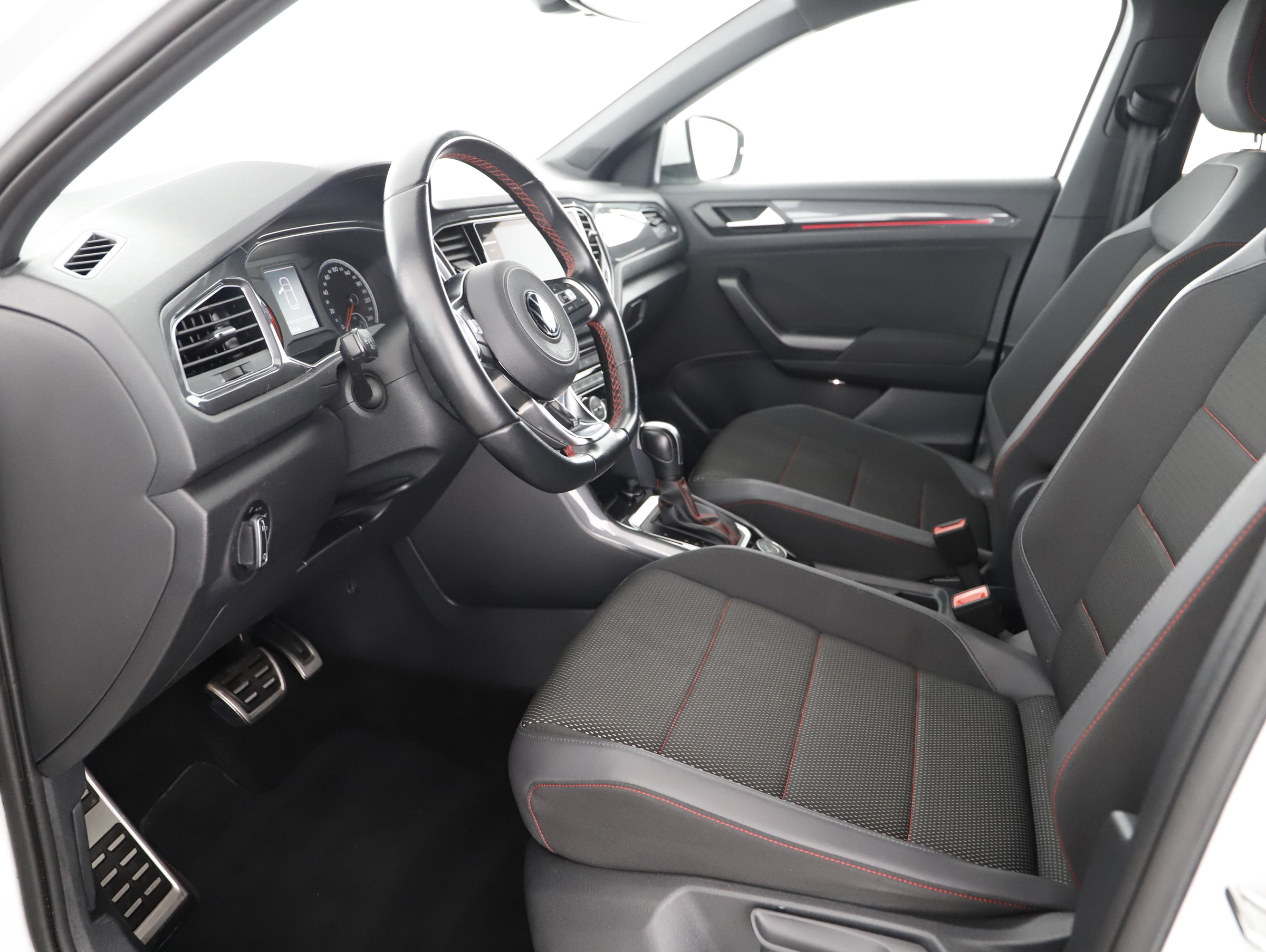 VW T-Roc 2.0 TDI 4Motion Sport | Bild 14 von 29