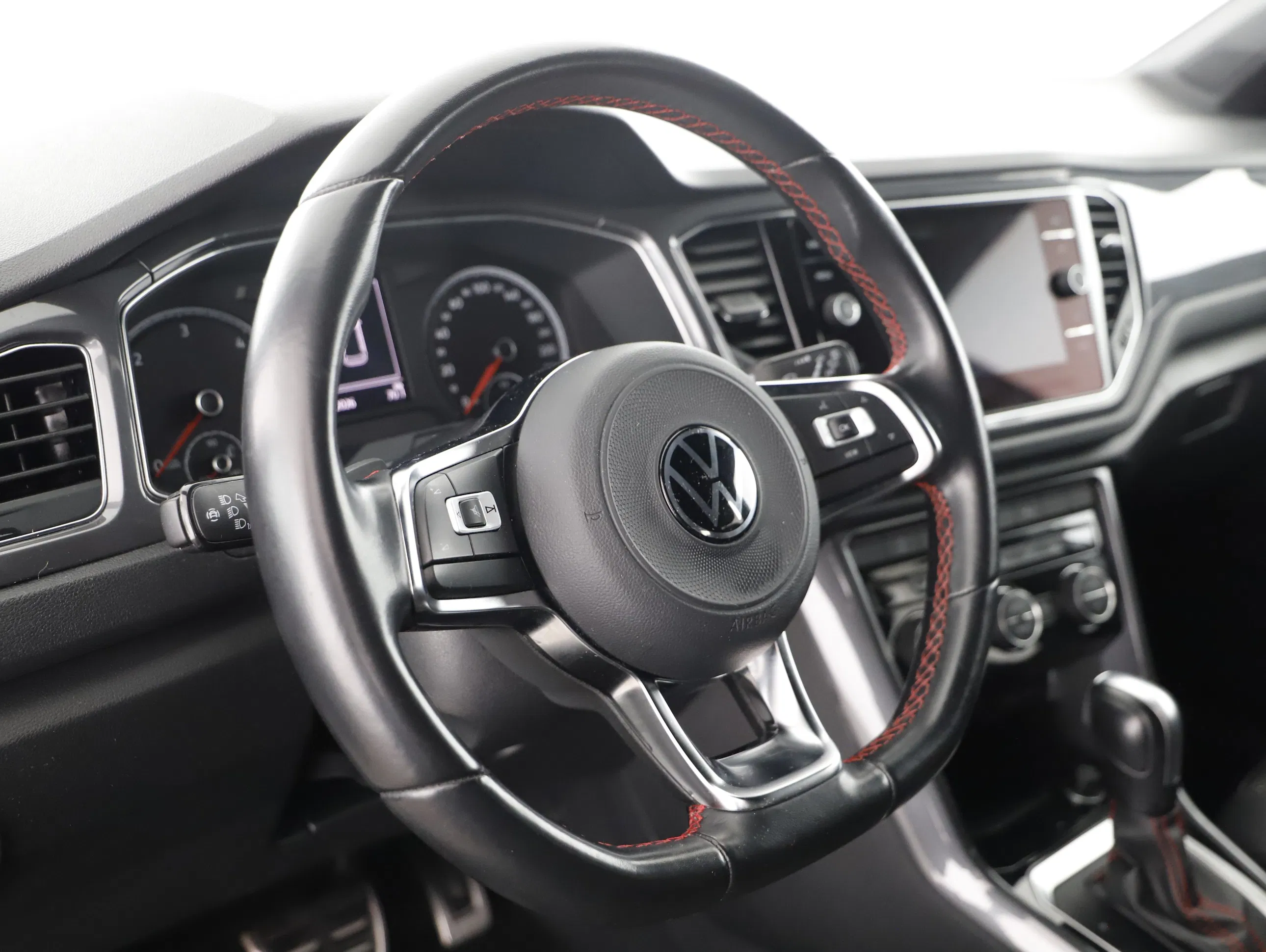 VW T-Roc 2.0 TDI 4Motion Sport | Bild 17 von 29