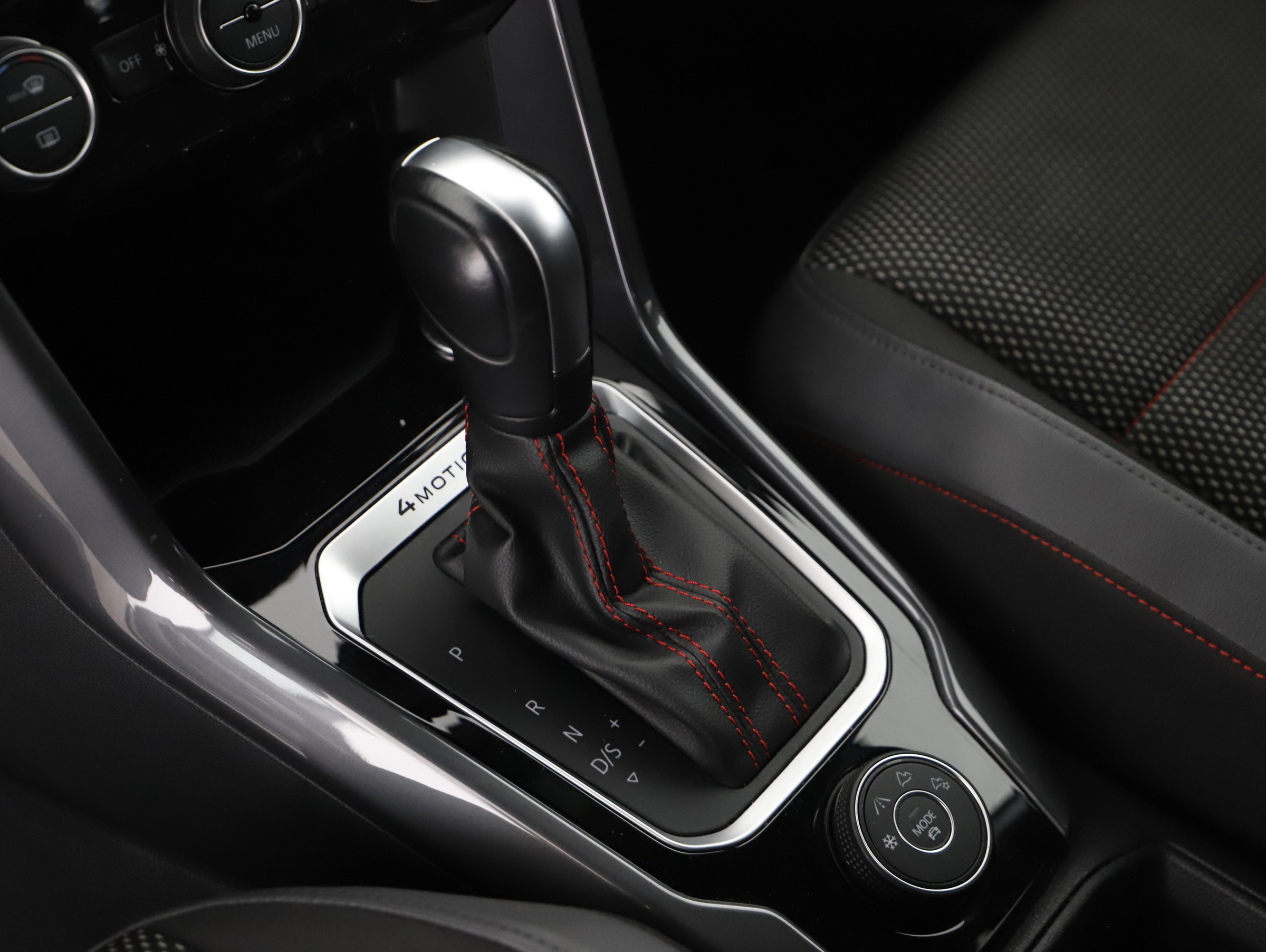 VW T-Roc 2.0 TDI 4Motion Sport | Bild 24 von 29