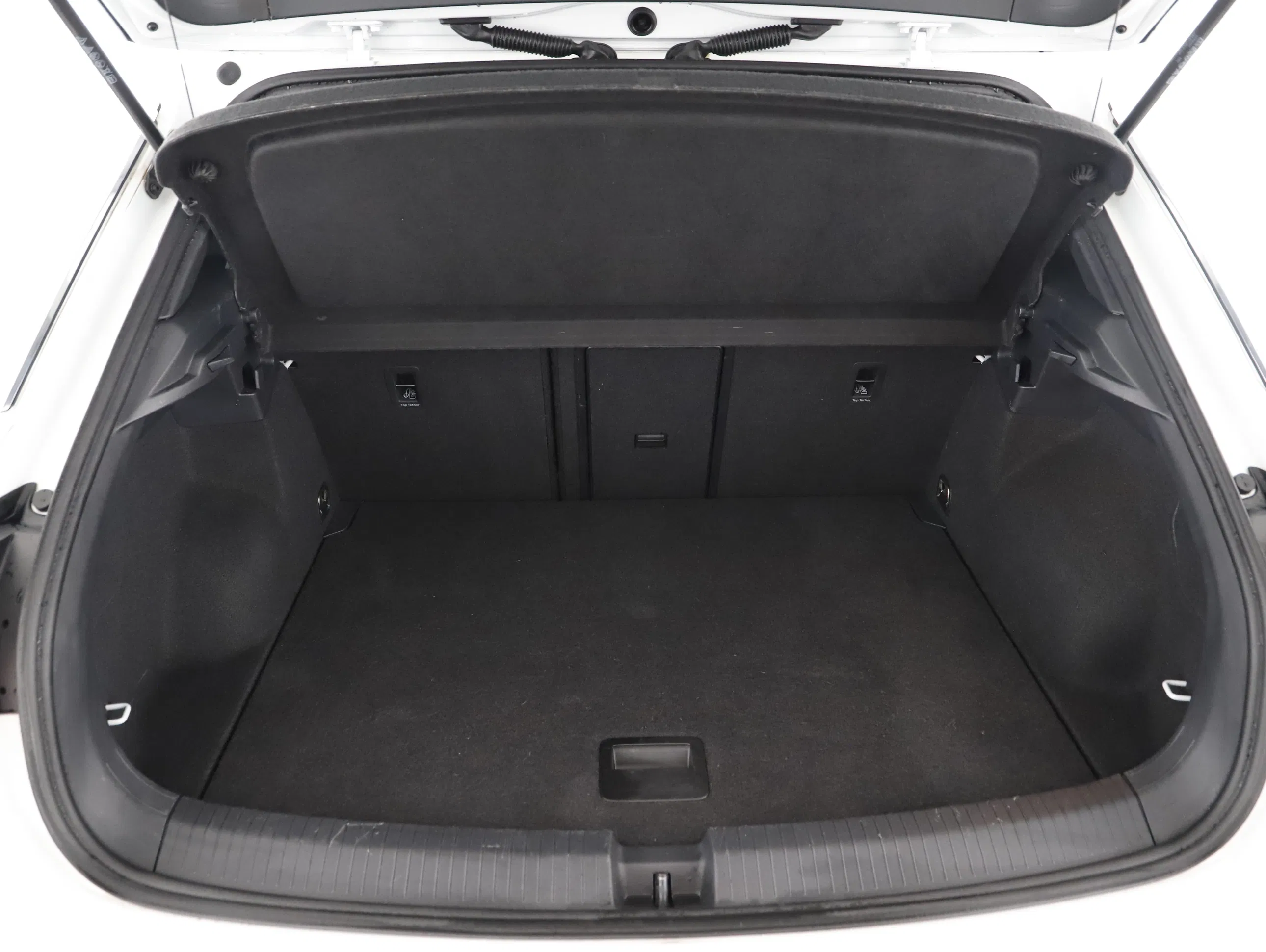 VW T-Roc 2.0 TDI 4Motion Sport | Bild 26 von 29