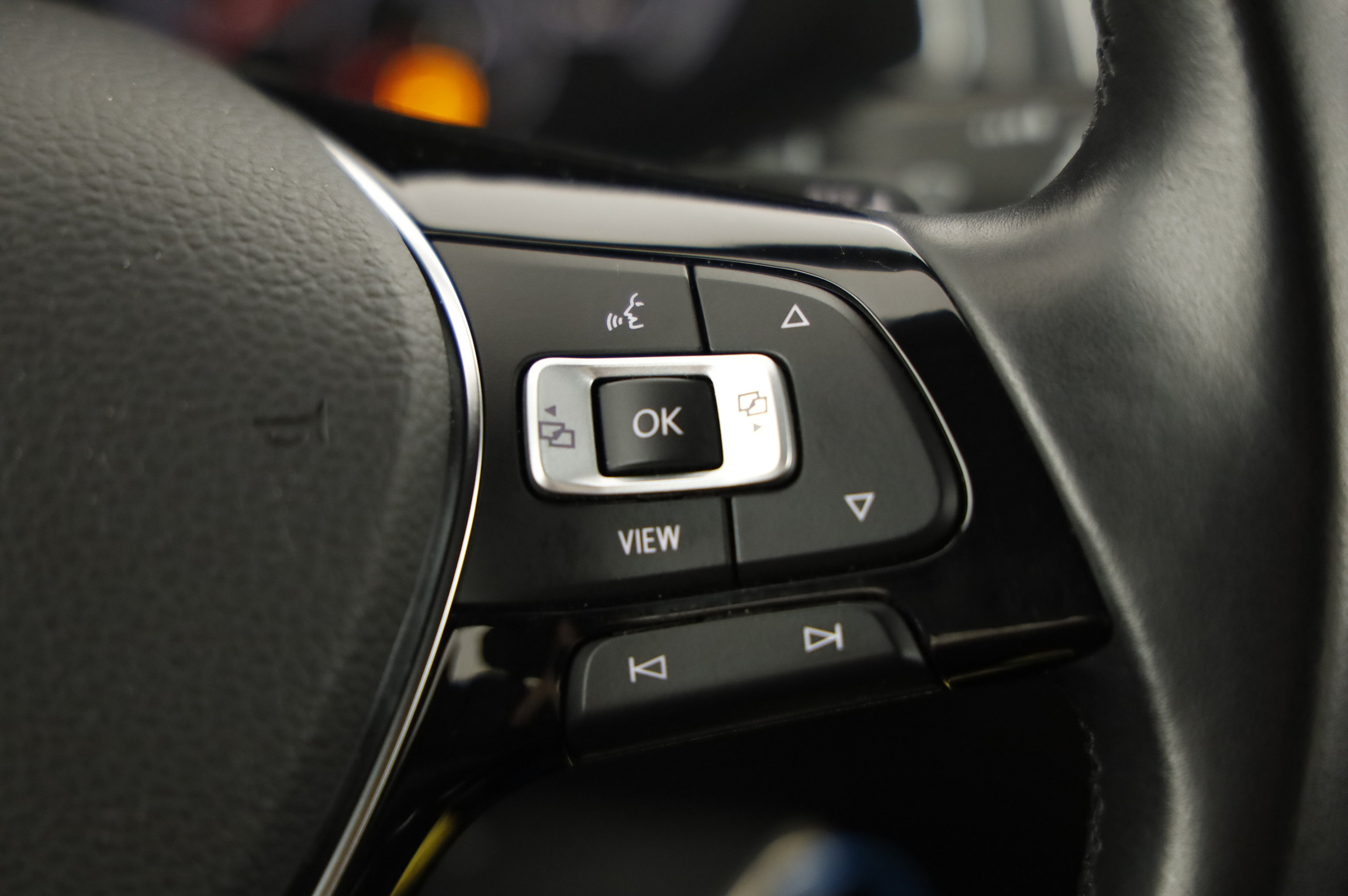 VW T-Roc 1.5 TSI ACT Sport | Bild 13 von 31