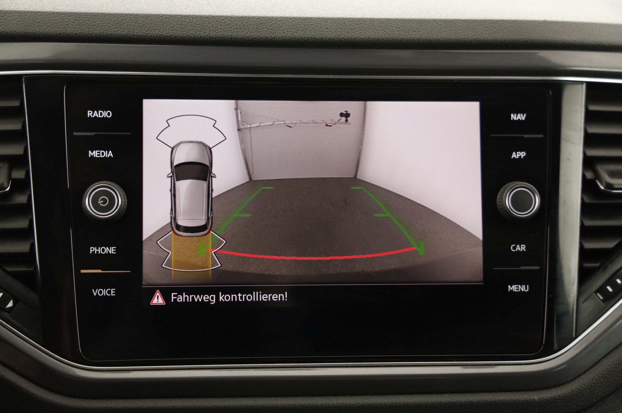 VW T-Roc 1.5 TSI ACT Sport | Bild 17 von 31