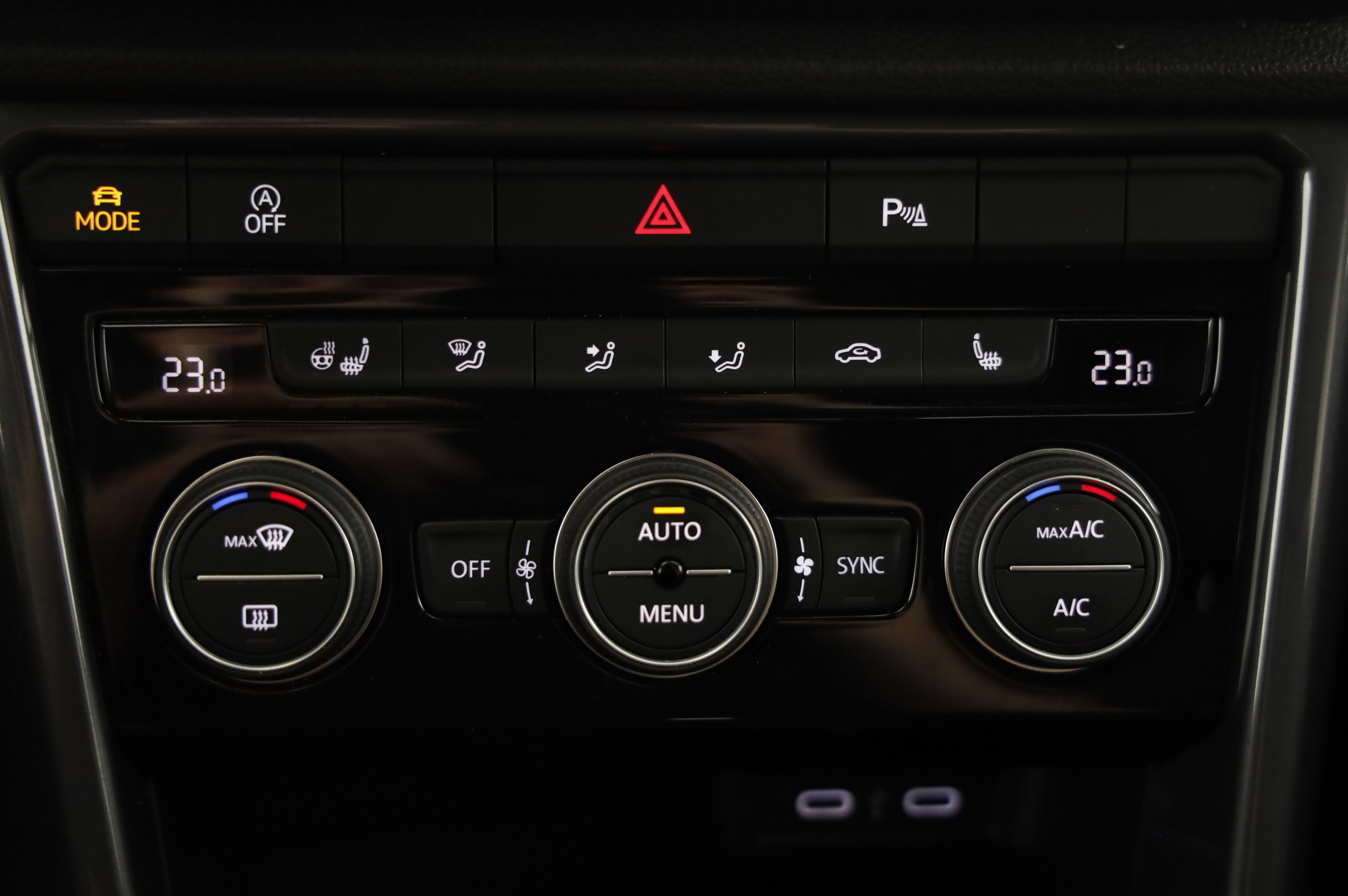 VW T-Roc 1.5 TSI ACT Sport | Bild 18 von 31