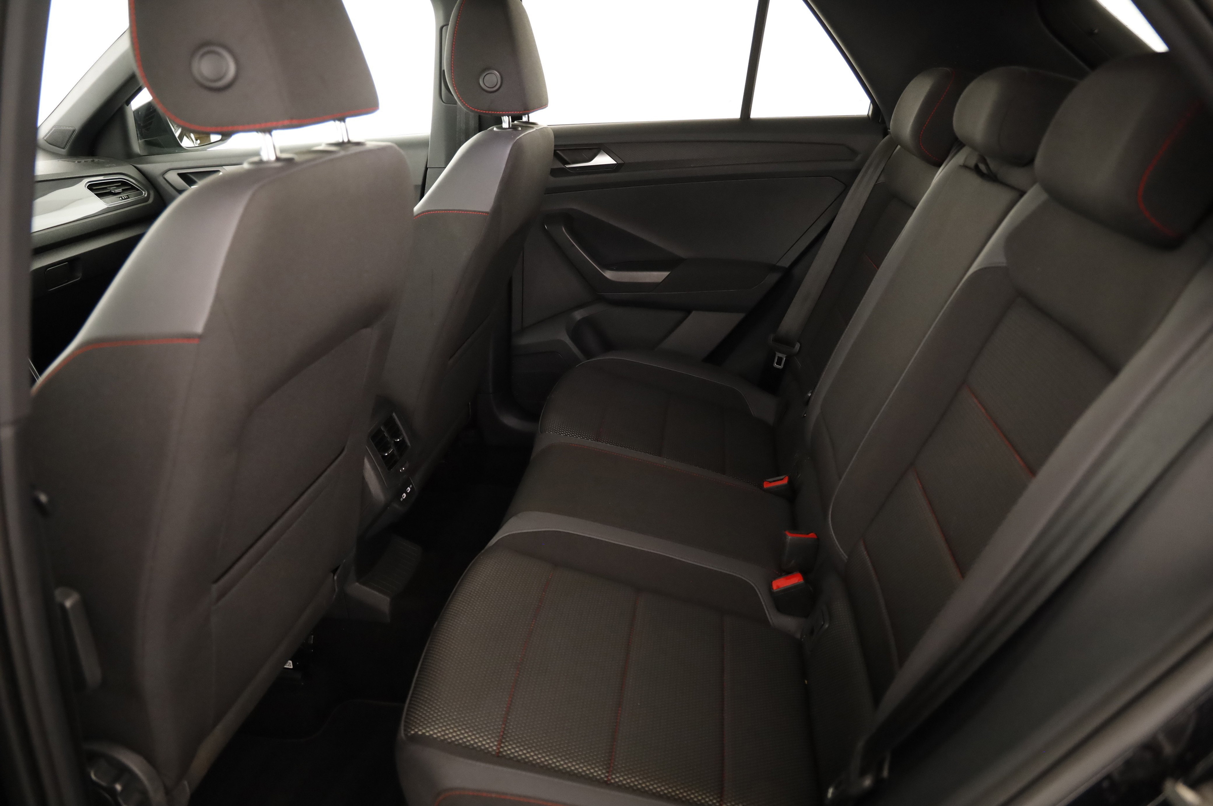 VW T-Roc 1.5 TSI ACT Sport | Bild 20 von 31