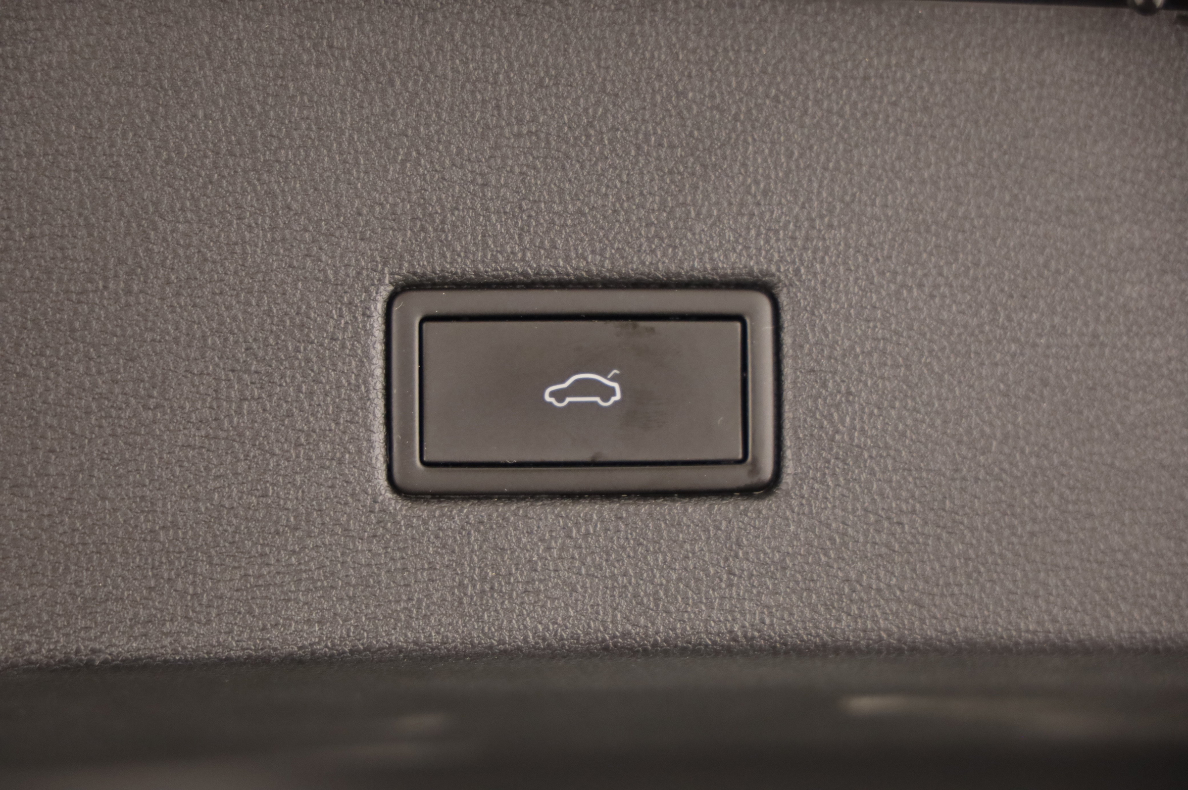 VW T-Roc 1.5 TSI ACT Sport | Bild 22 von 31