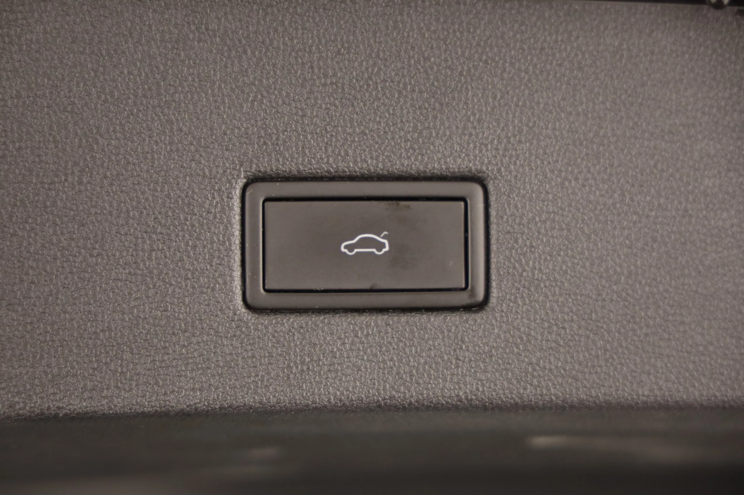 VW T-Roc 1.5 TSI ACT Sport | Bild 22 von 31