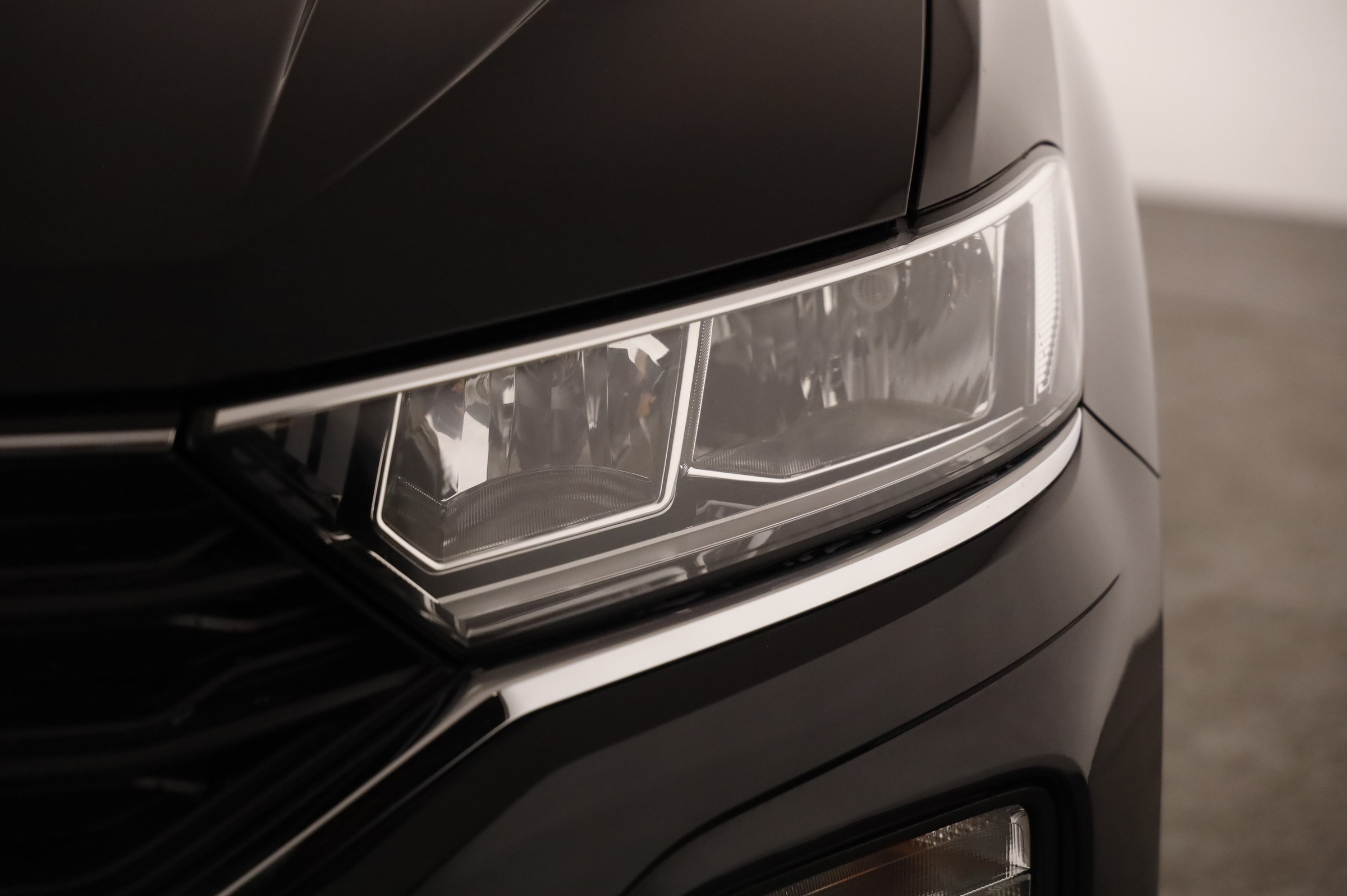 VW T-Roc 1.5 TSI ACT Sport | Bild 4 von 31