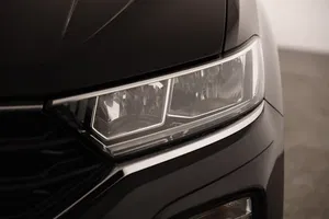 VW T-Roc 1.5 TSI ACT Sport | Thumbnail 4 von 31