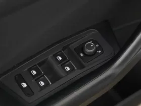 VW T-Roc 2.0 TDI 4Motion Design | Thumbnail 4 von 20