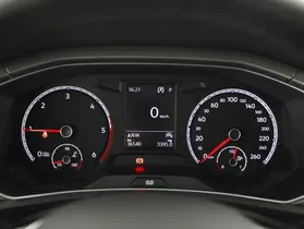 VW T-Roc 2.0 TDI 4Motion Design | Thumbnail 8 von 20