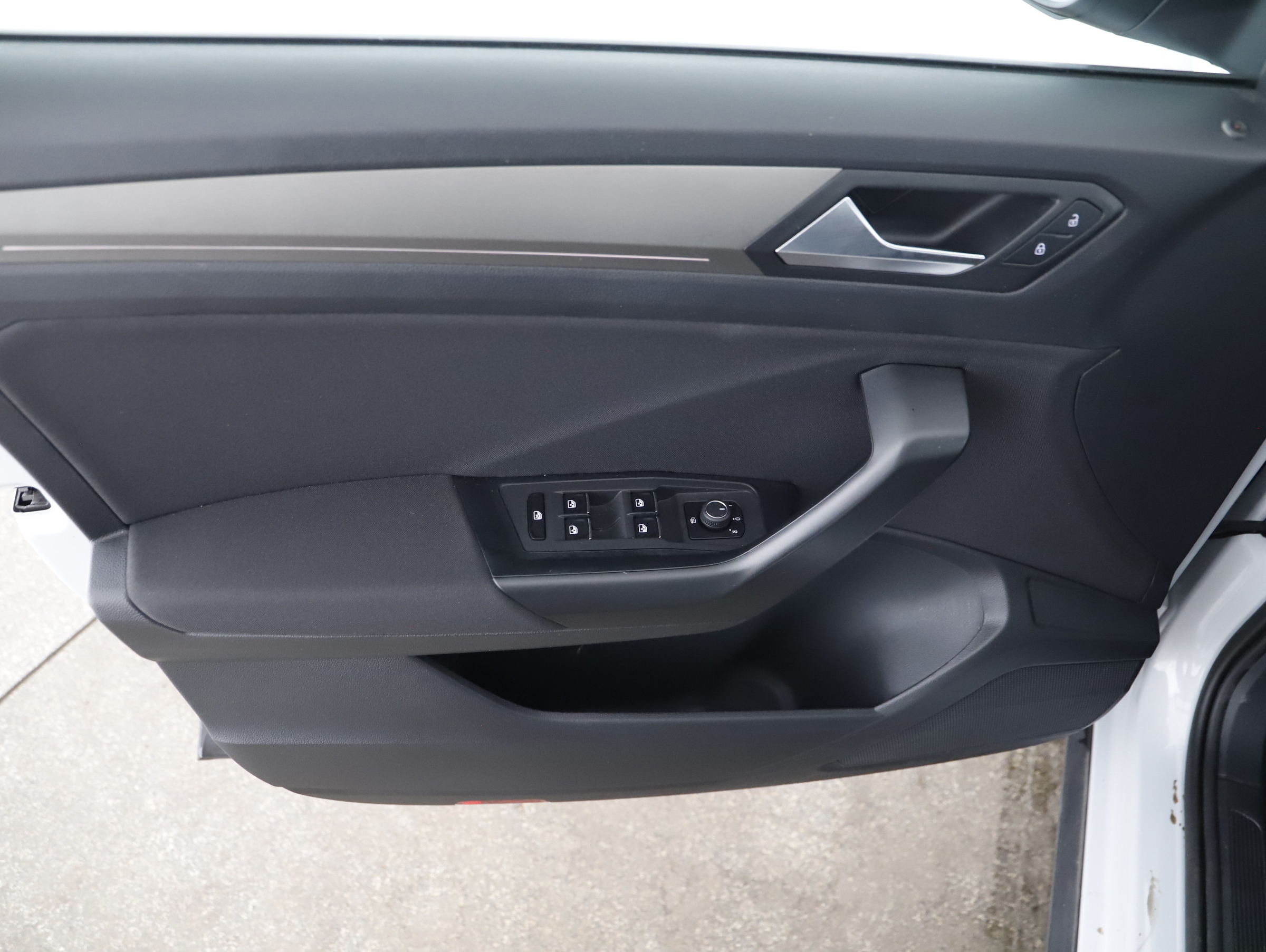 VW T-Roc 2.0 TDI 4Motion Design | Bild 3 von 20