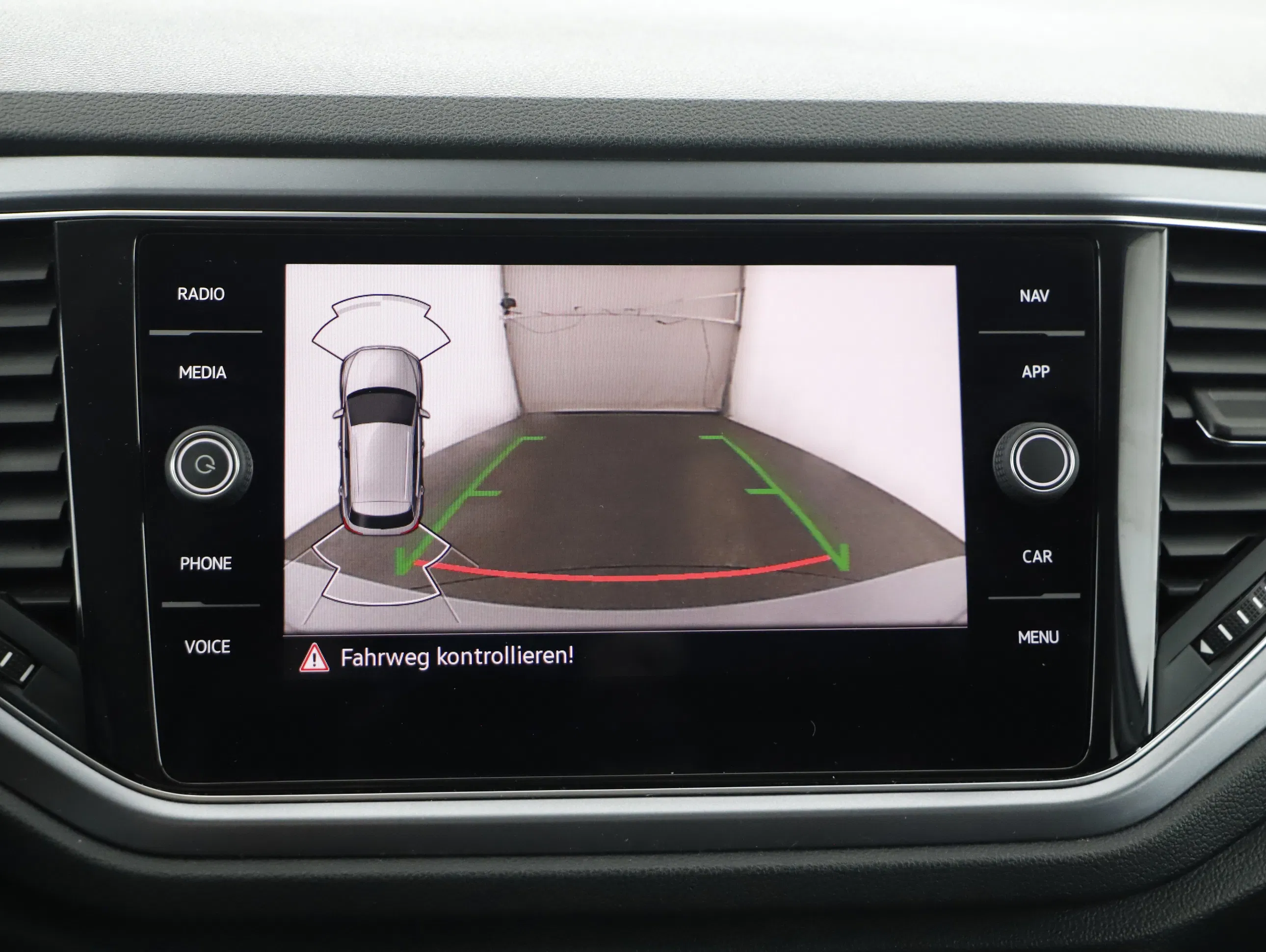 VW T-Roc 2.0 TDI Design | Bild 9 von 22