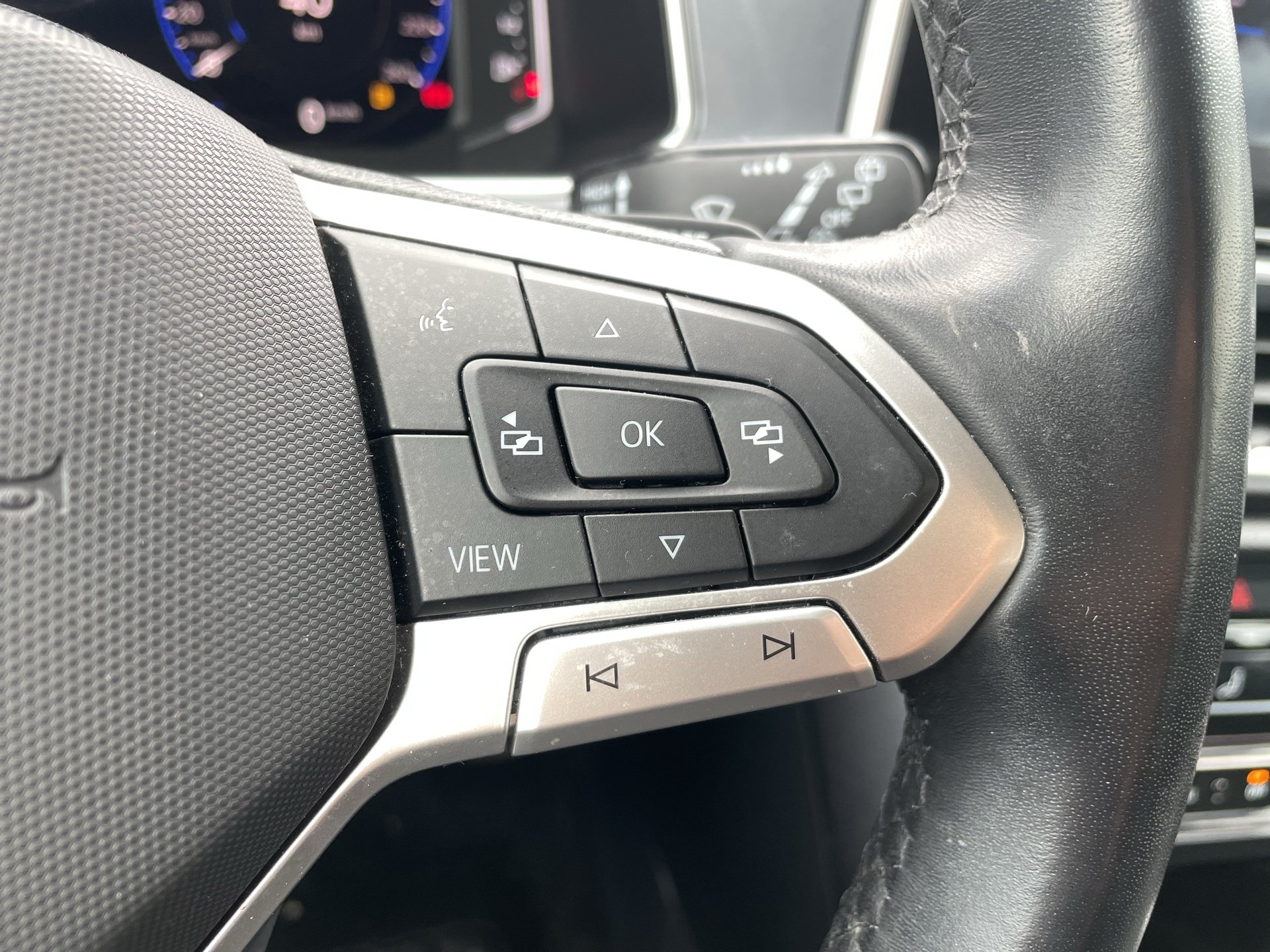 VW T-Roc 1.5 TSI Style DSG | Bild 10 von 18