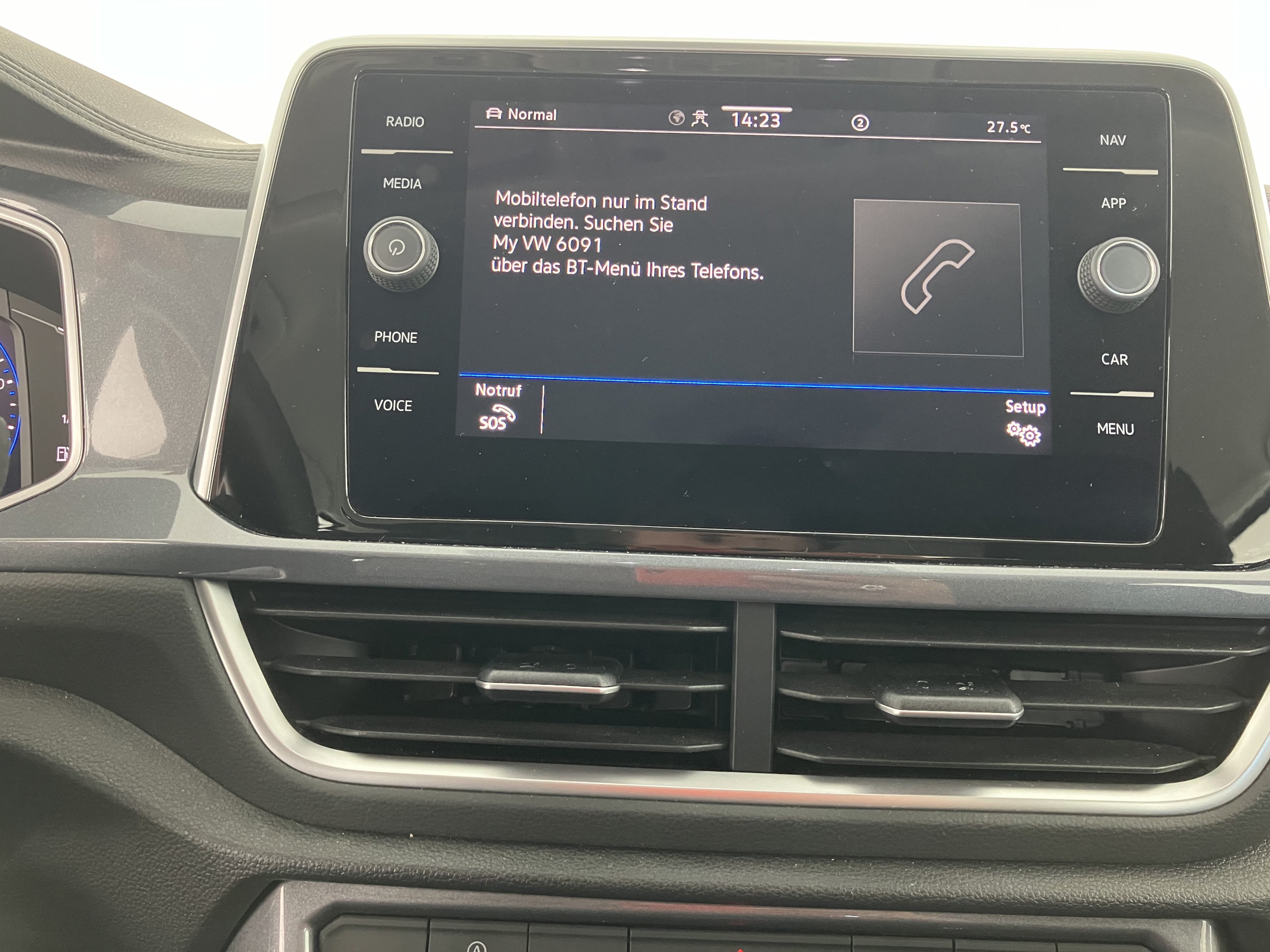 VW T-Roc 2.0 TDI 4Motion Style | Bild 13 von 31