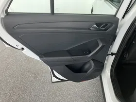 VW T-Roc 2.0 TDI 4Motion Style | Thumbnail 25 von 31