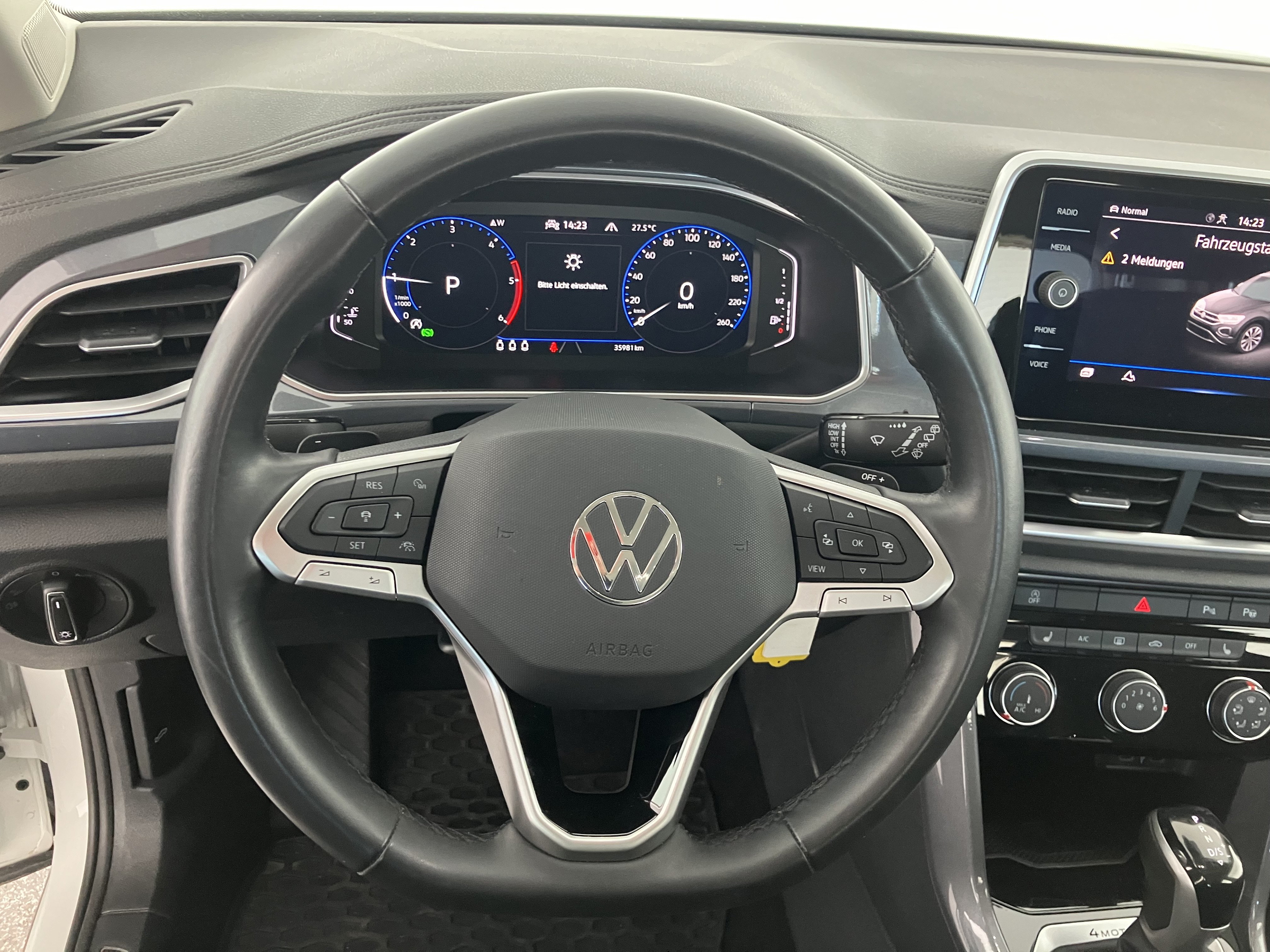 VW T-Roc 2.0 TDI 4Motion Style | Bild 27 von 31