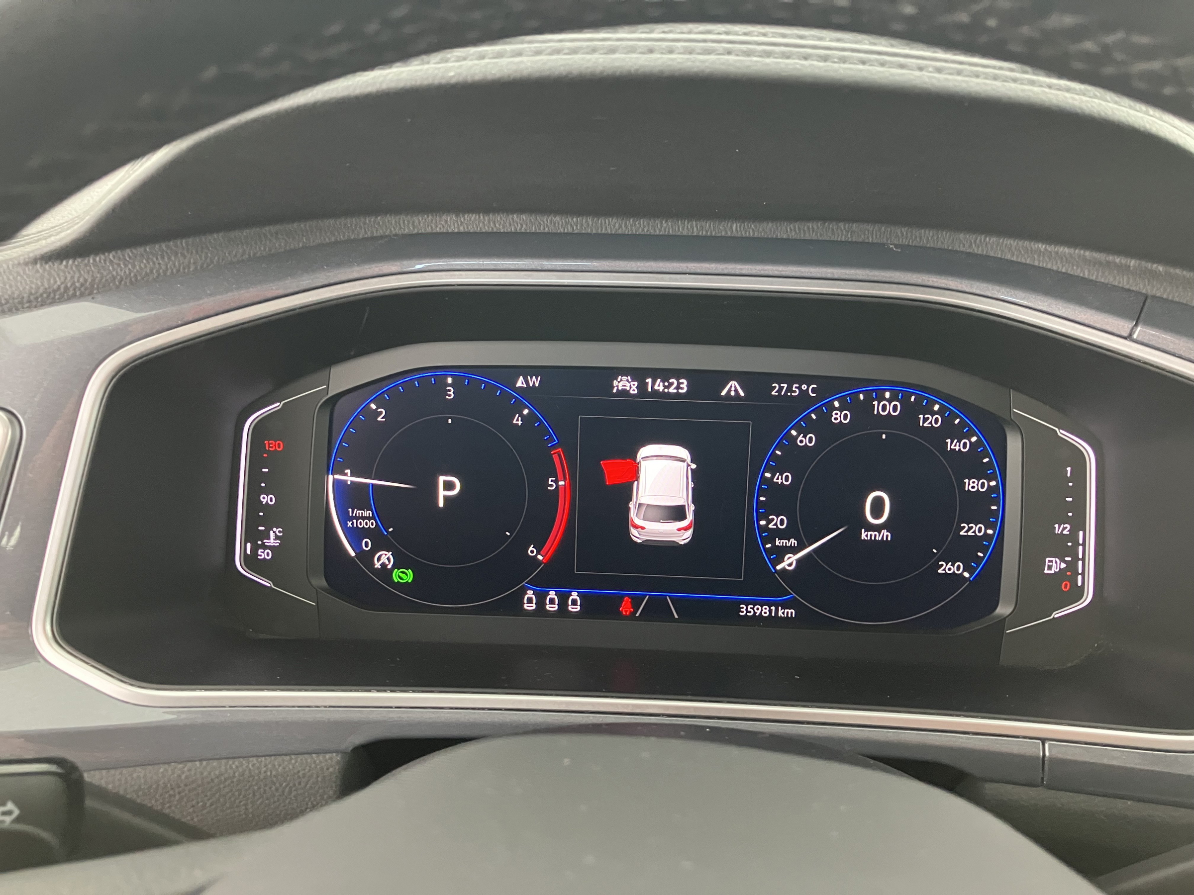 VW T-Roc 2.0 TDI 4Motion Style | Bild 28 von 31