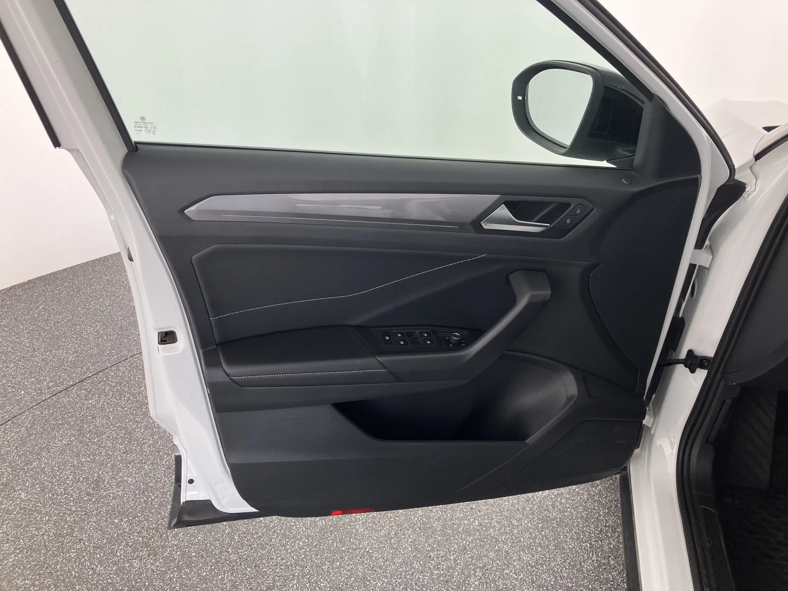 VW T-Roc 2.0 TDI 4Motion Style | Bild 5 von 31