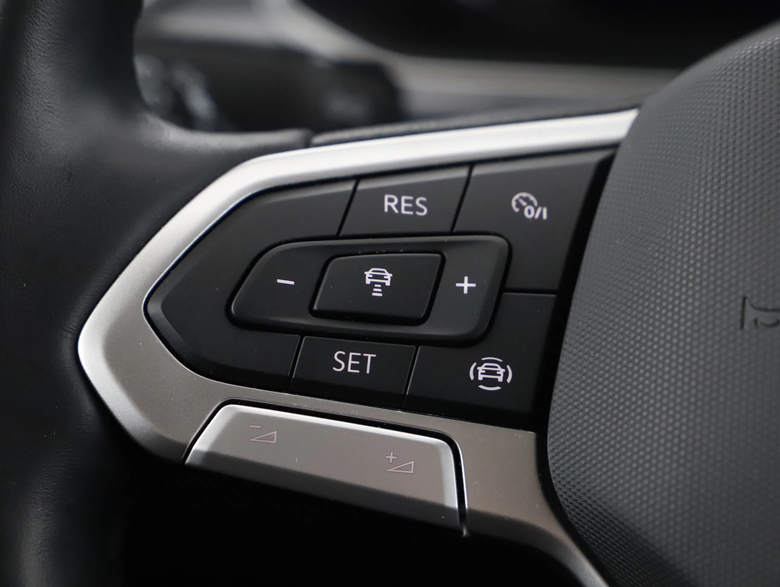 VW T-Roc 1.0 TSI Style | Bild 19 von 25