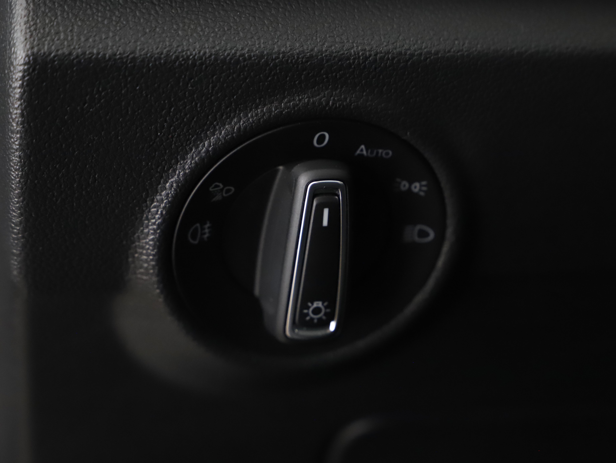 VW T-Roc 1.0 TSI Style | Bild 21 von 25