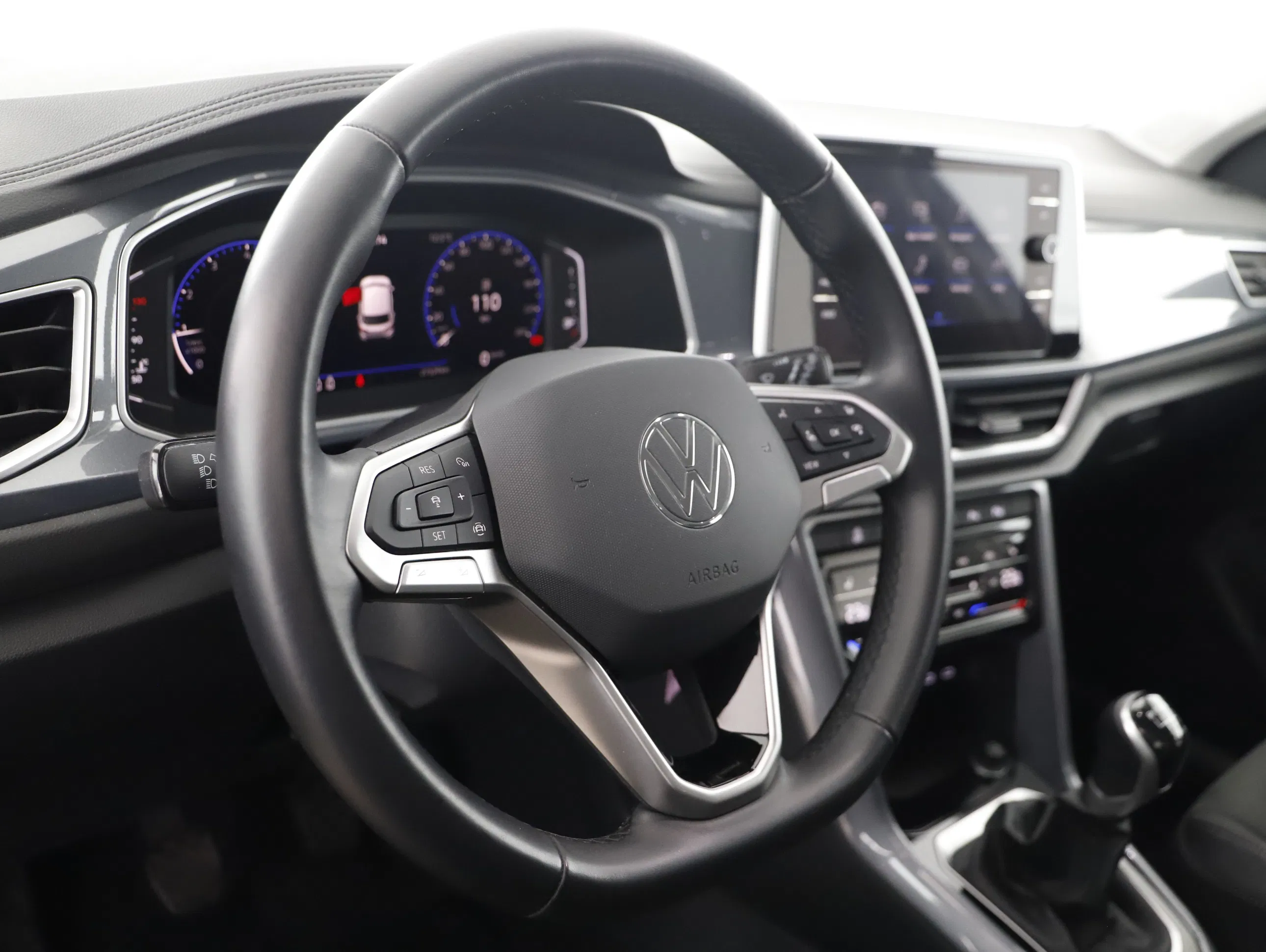 VW T-Roc 1.0 TSI Style | Bild 12 von 25