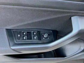VW T-Roc 1.0 TSI Life | Thumbnail 13 von 25