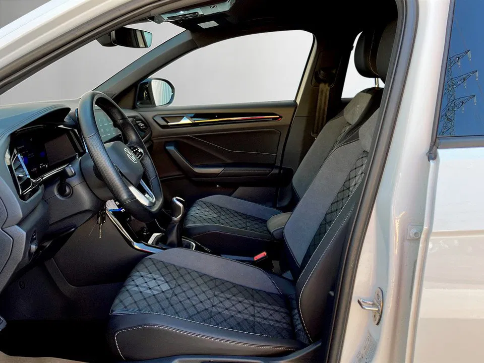 VW T-Roc R line TSI | Bild 12 von 25
