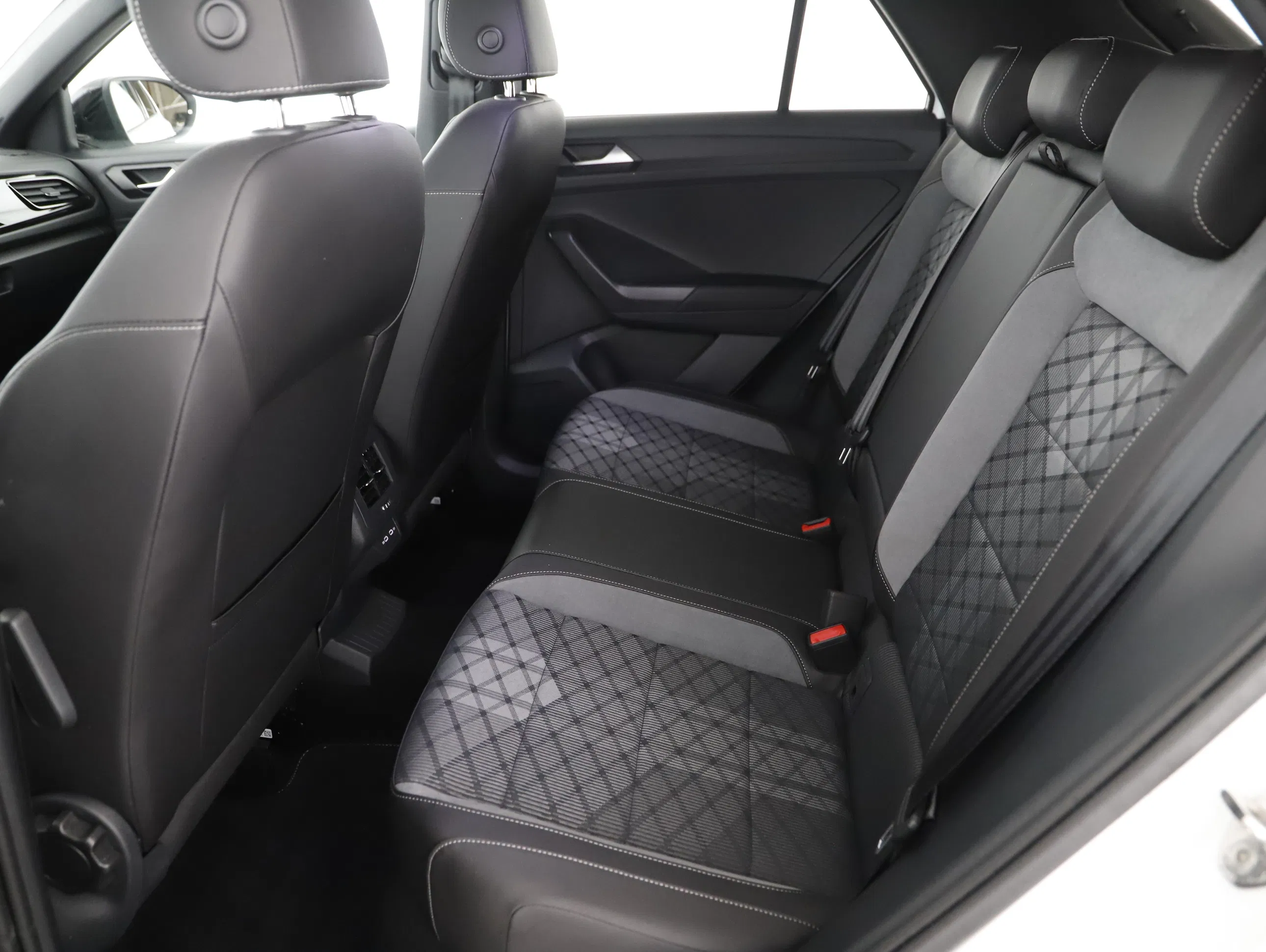 VW T-Roc R-Line TDI | Bild 5 von 20