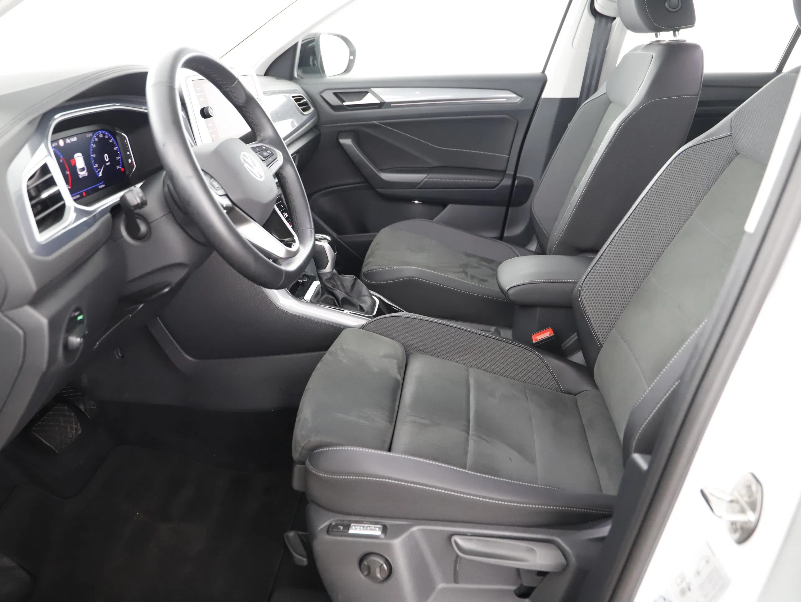 VW T-Roc 1.5 TSI ACT Style | Bild 1 von 20