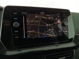 VW T-Cross 1.0 TSI 85 kW R-Line | Thumbnail 18 von 30