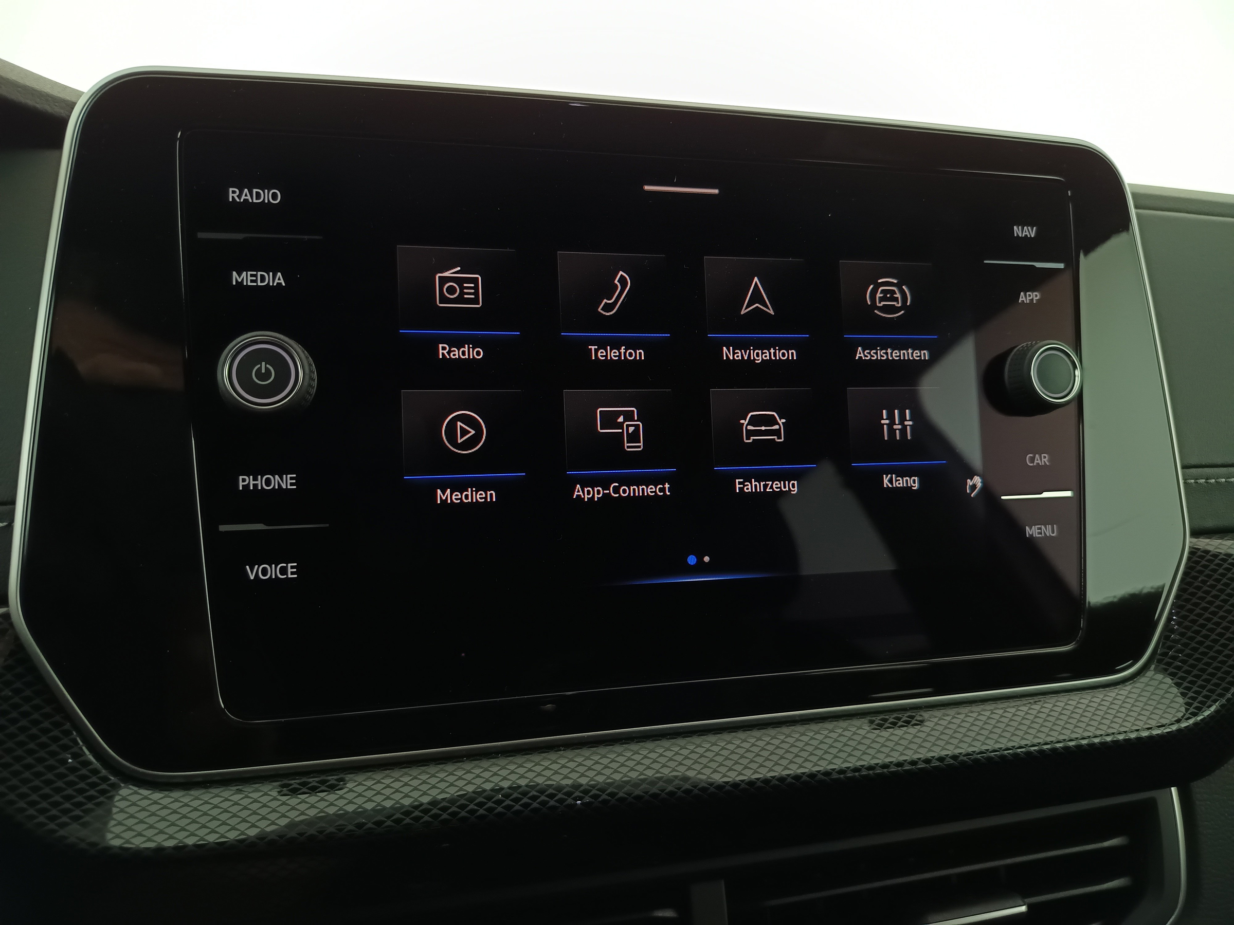 VW T-Cross 1.0 TSI 85 kW R-Line | Bild 20 von 30