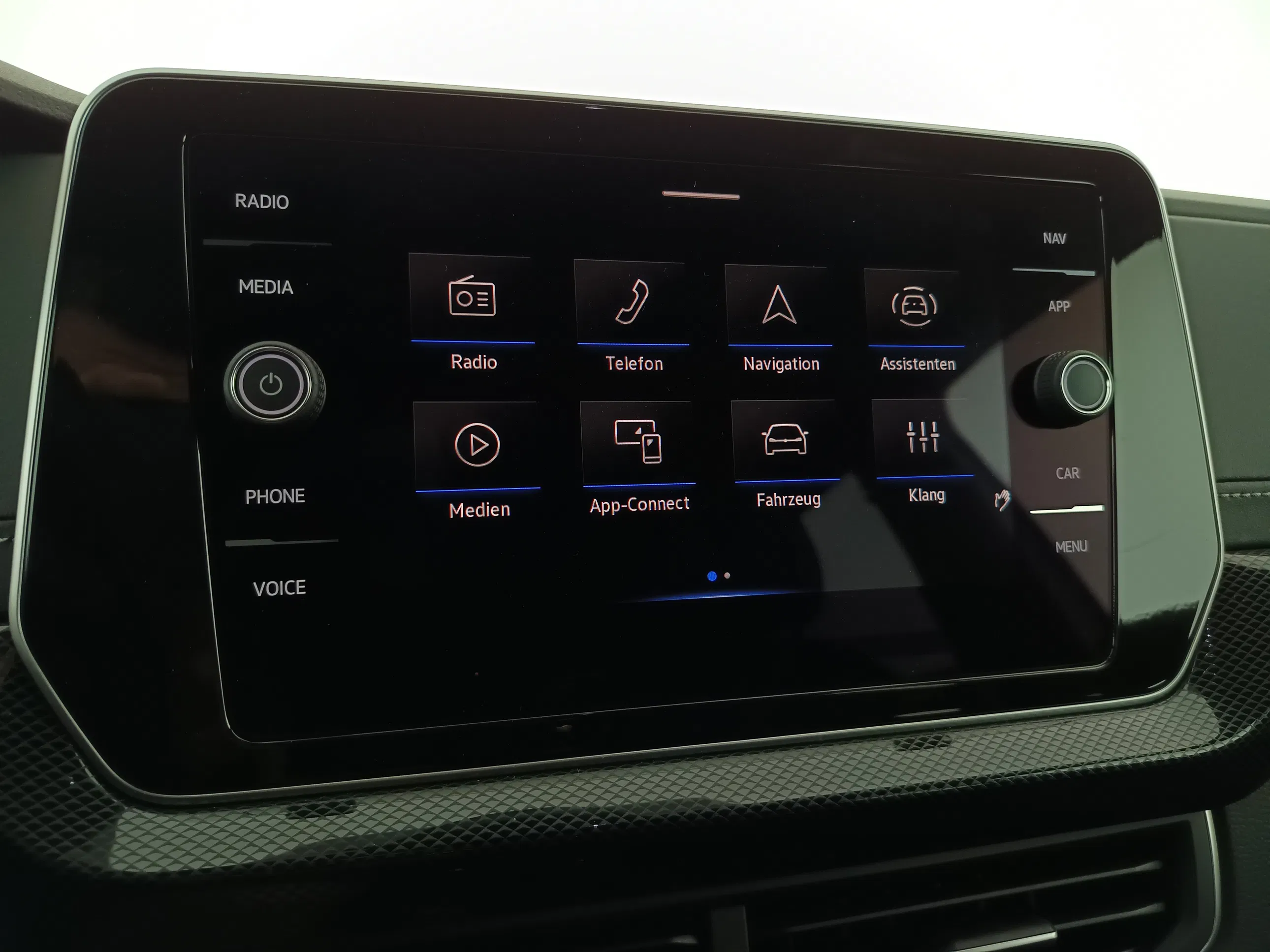 VW T-Cross 1.0 TSI 85 kW R-Line | Bild 20 von 30