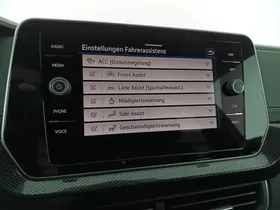 VW T-Cross 1.0 TSI 85 kW R-Line | Thumbnail 23 von 30