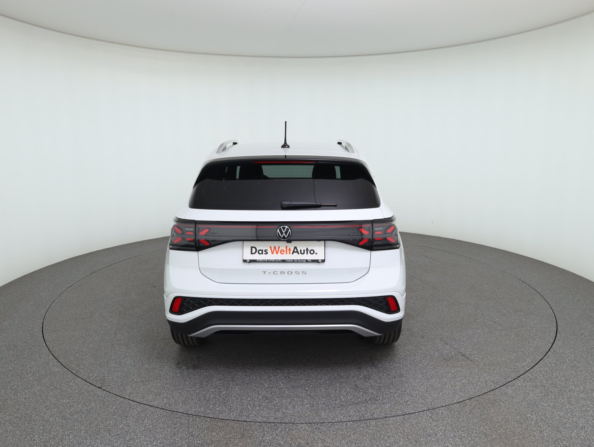 VW T-Cross 1.0 TSI 85 kW R-Line | Bild 7 von 30