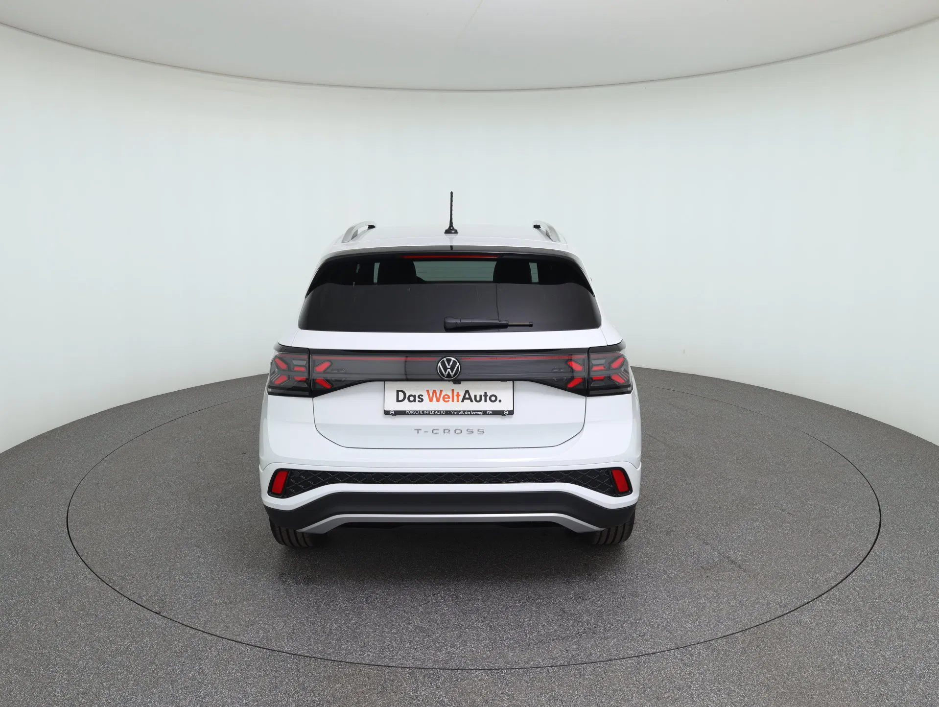VW T-Cross 1.0 TSI 85 kW R-Line | Bild 7 von 30