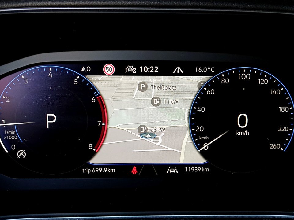 VW T-Cross 1.0 TSI 85 kW R-Line | Bild 20 von 29