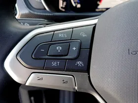 VW T-Cross 1.0 TSI 85 kW R-Line | Thumbnail 21 von 29